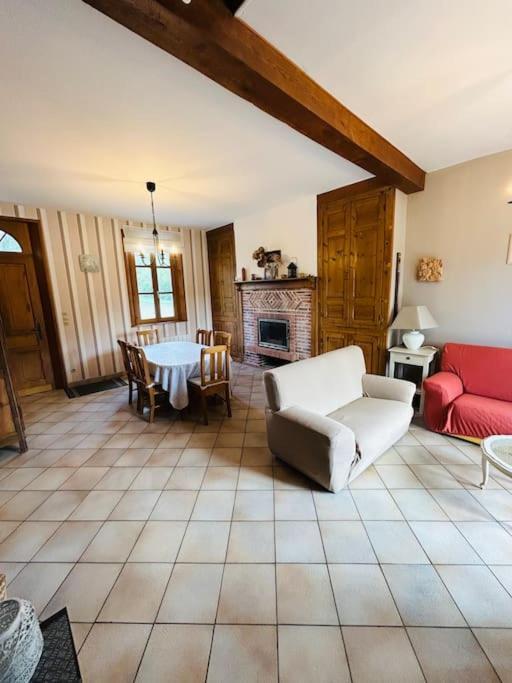 Holiday home Le D'en Bas Quesnoy-le-Montant